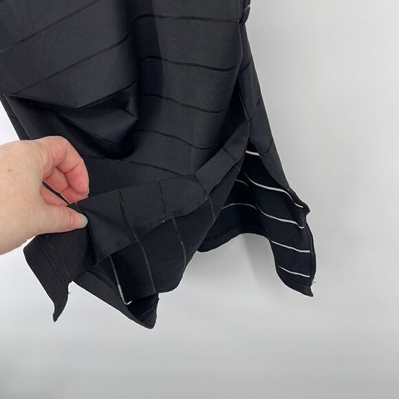 Athleta Scoop Neck Loose Fit Pullover Sleeveless Top Size M - Picture 5 of 8